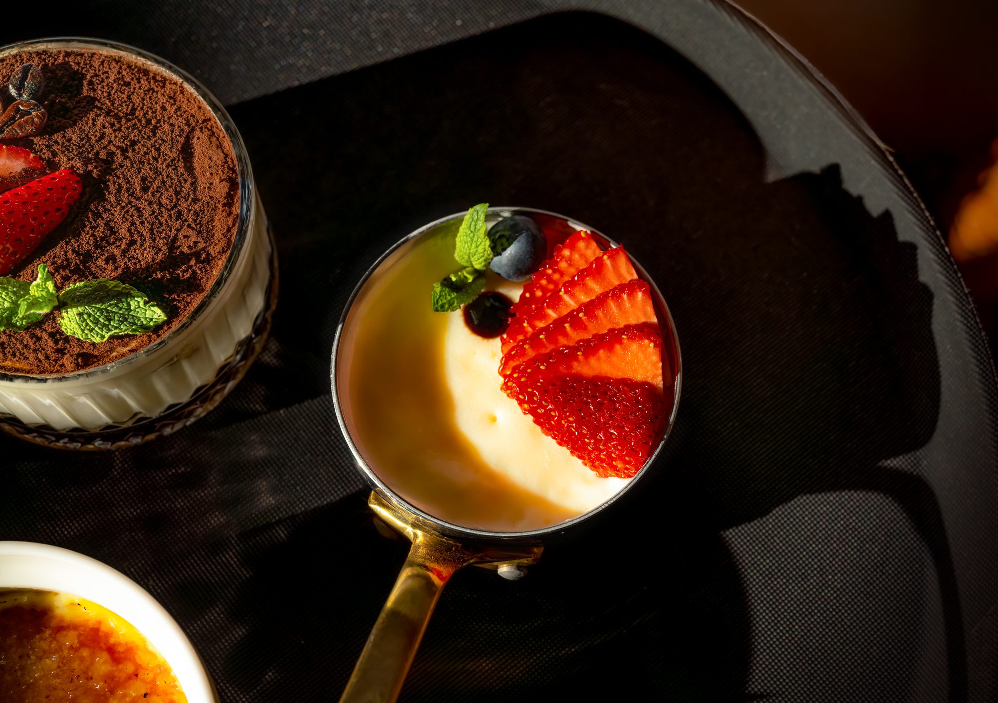Tiramisu, Crème Brûlée